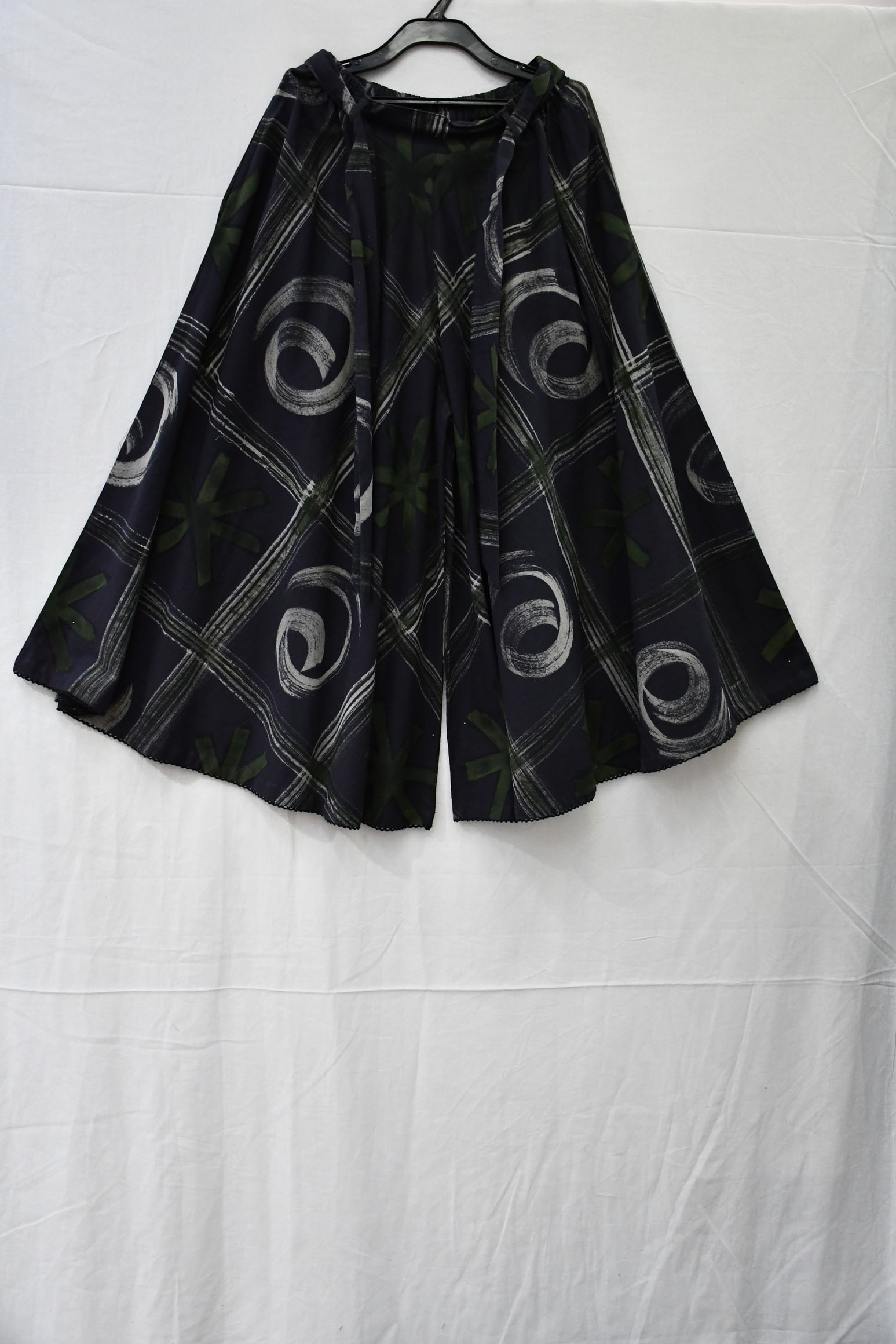 Cotton Printed Divided Skirt – The Lodha Group